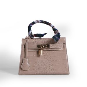شنتة HERMES شامل البكج البكج :بوكس و كيس و شهاده مختومة